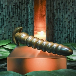 Plug Anal Evolved Marron